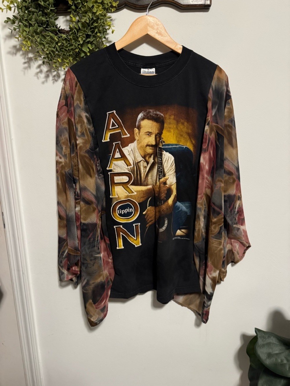 Upcycled Vintage Aaron Tippin Concert Tee with Multicolor Sleeves